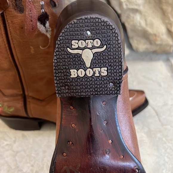 SOTO BOOTS - Picture 5 of 6